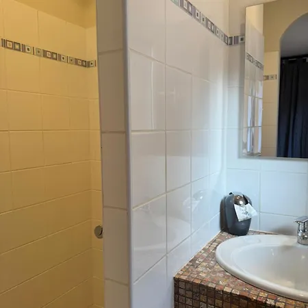 Inseme, Le Calme Entre Et Montagne En Corse *